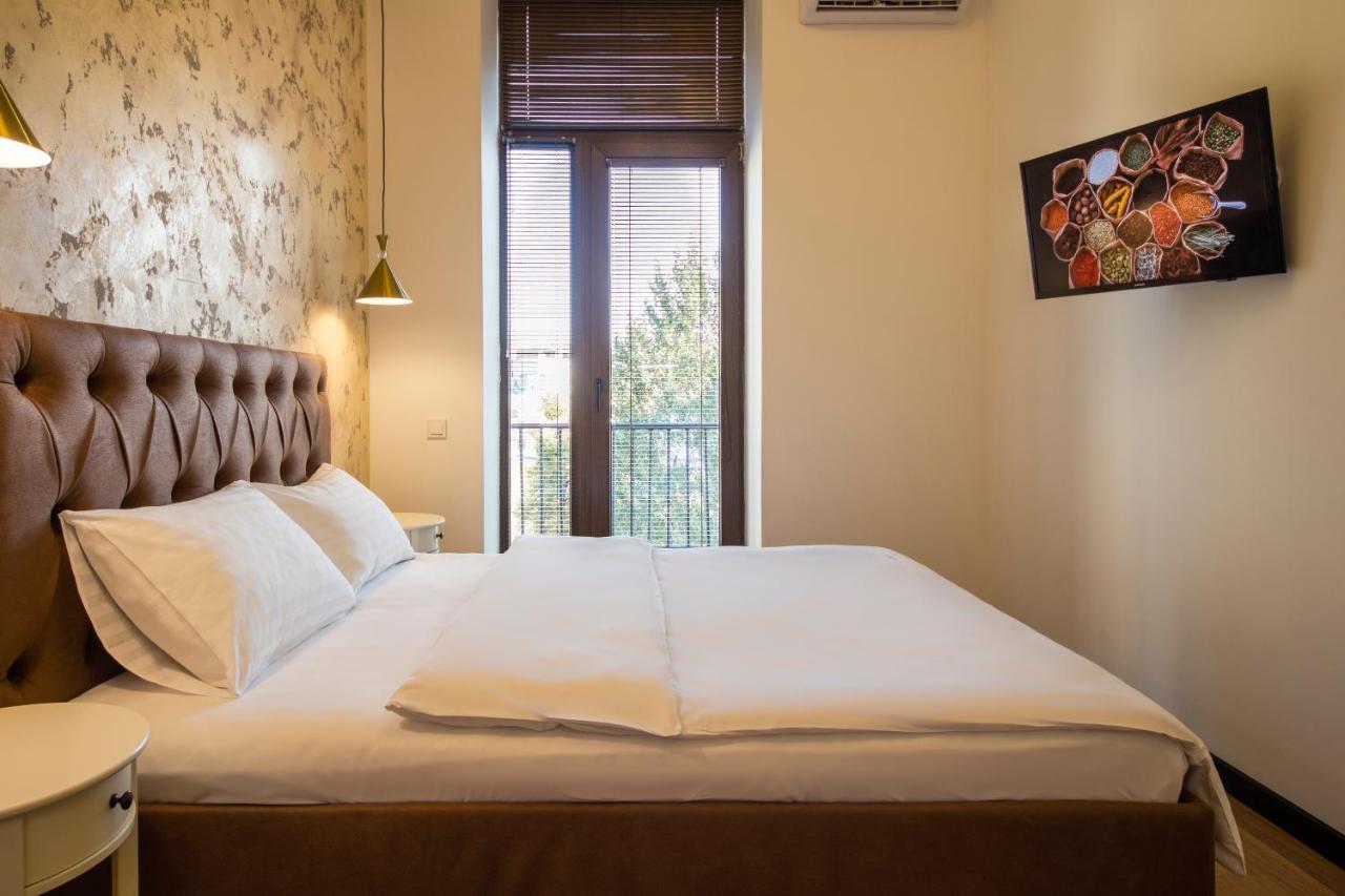 Apartments On Ploshcha Ukrainskykh Heroiv Κίεβο Εξωτερικό φωτογραφία