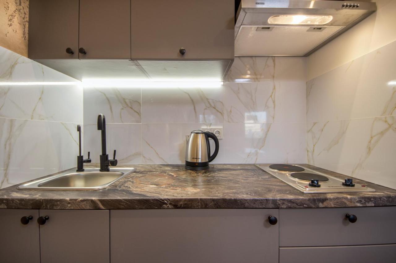 Apartments On Ploshcha Ukrainskykh Heroiv Κίεβο Εξωτερικό φωτογραφία